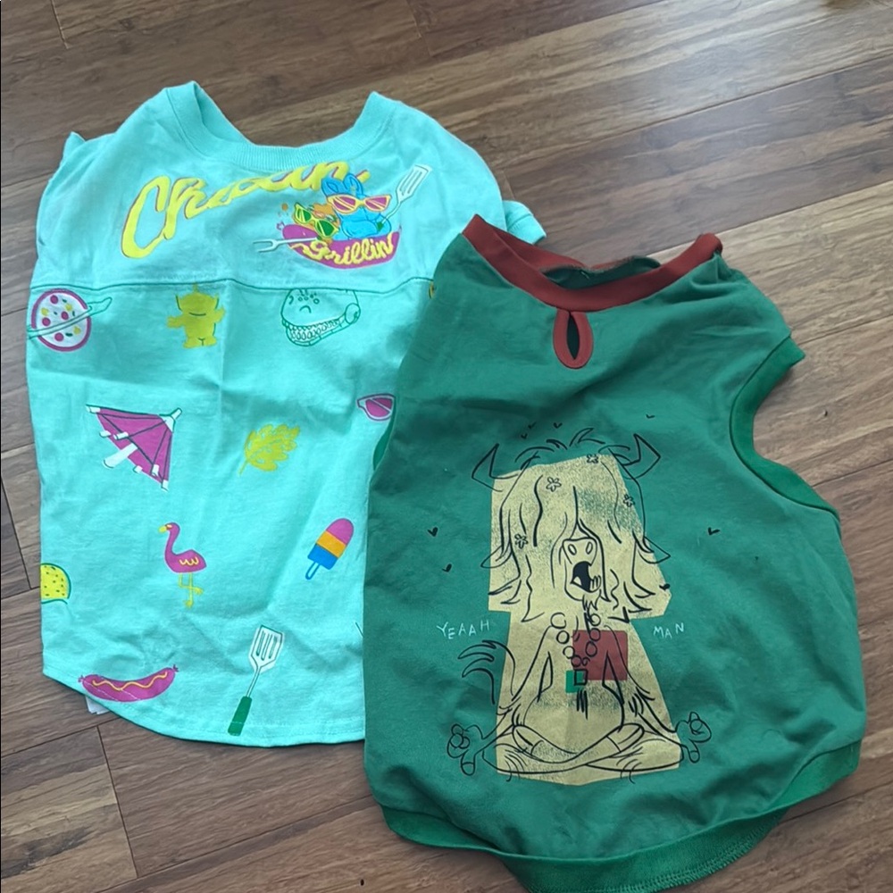 Disney dog top bundle